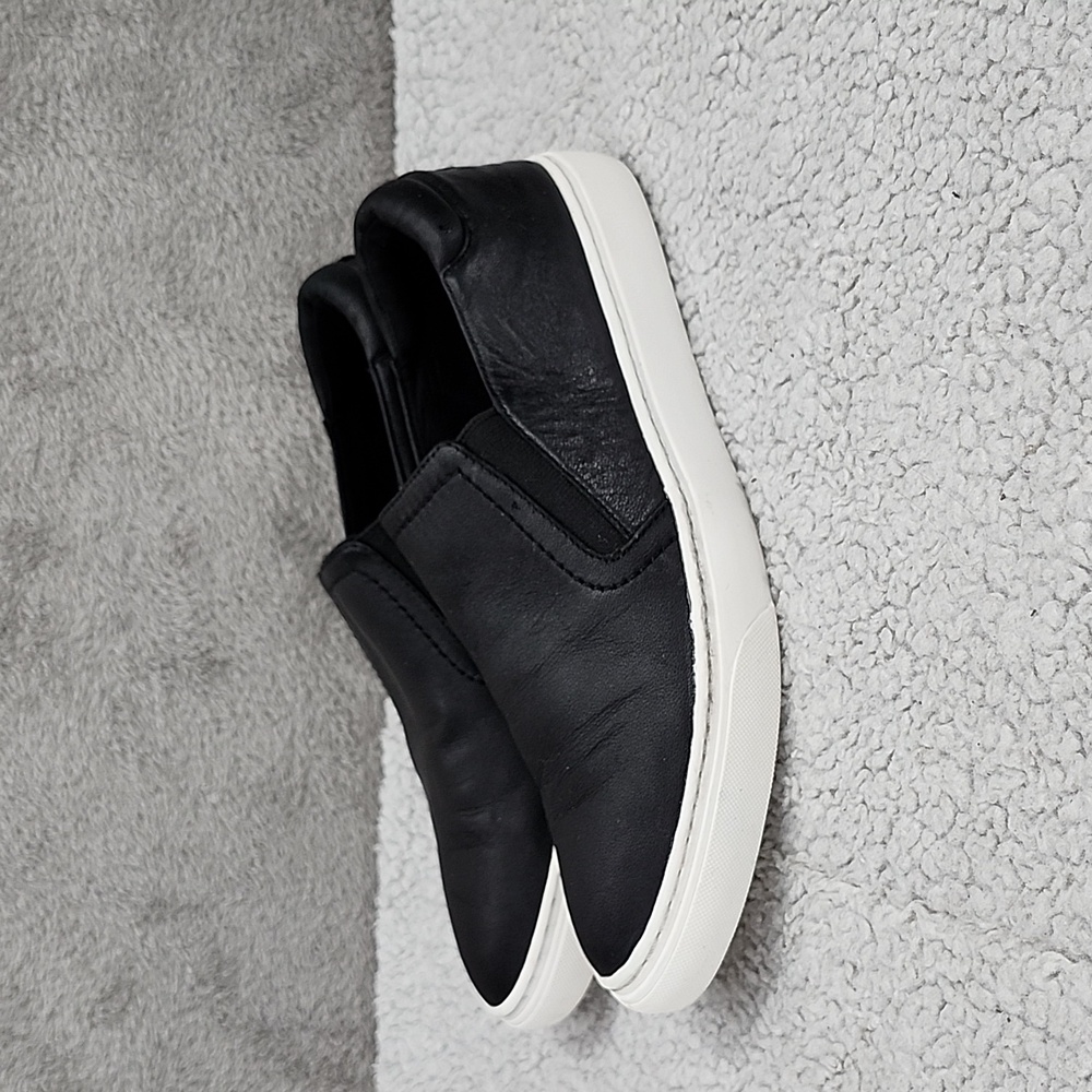 Kenneth Cole Women’s Slip-on Shoes
